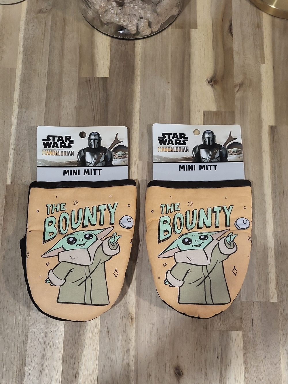 NWT! ⭐️ STARWARS The Mandalorian Kirchen Cookware Accessory Set! LIMITED EDITION - Picture 3 of 5